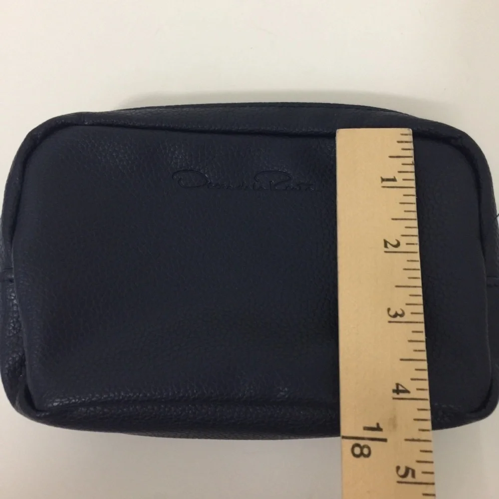 Oscar de la Renta Travel Pouch